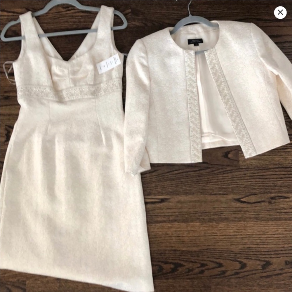 Tahari Gold 2-piece Dress SIZE 2
